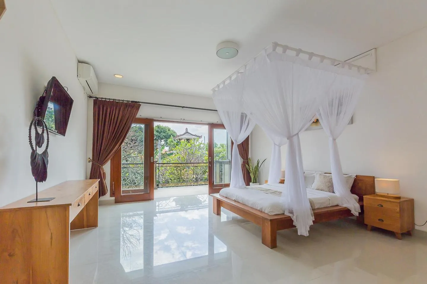 Aurora Berawa Villa Canggu