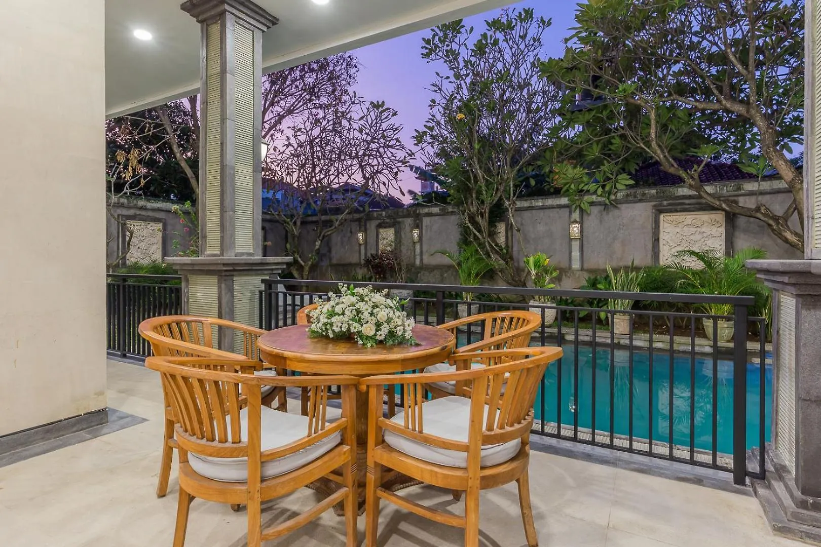 Aurora Berawa Villa Canggu