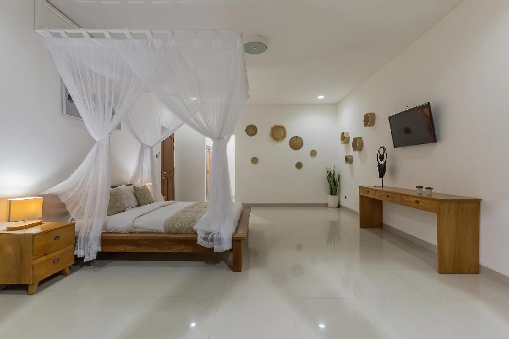 Aurora Berawa Villa Canggu  Indonesia
