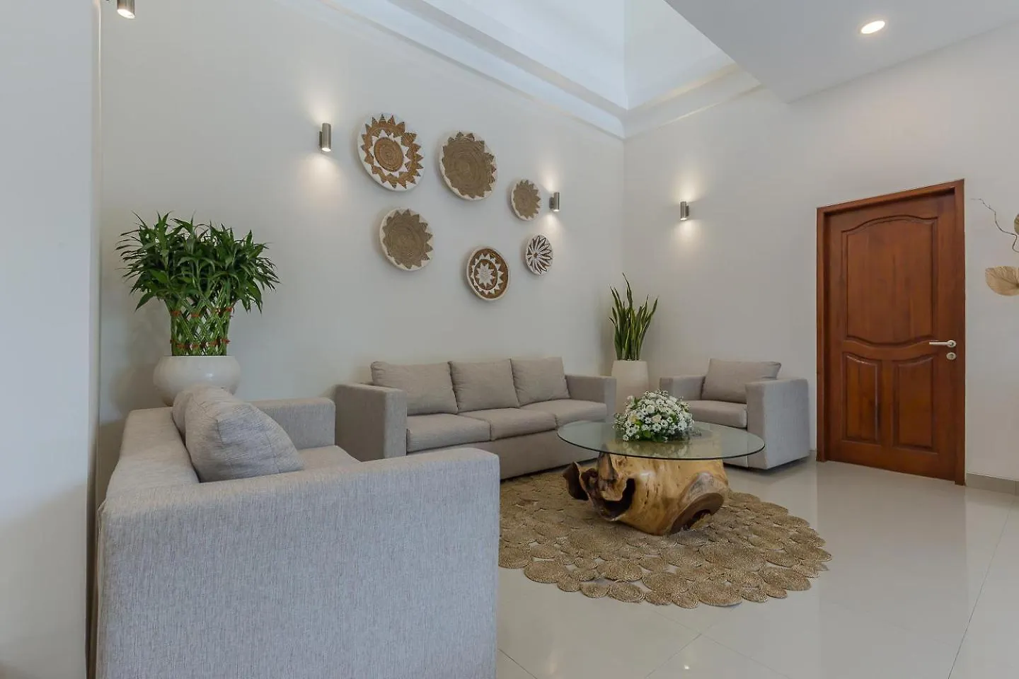 Aurora Berawa Villa Canggu
